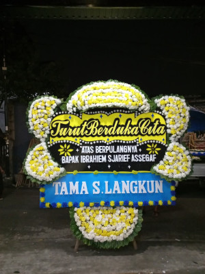 Papan Bunga Duka di Patramanggala